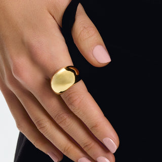BOLD DOME RING