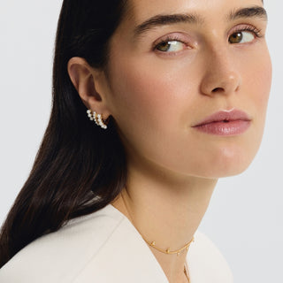 MARINA PEARL HOOP EARRING