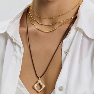 Essential Chain Necklace
