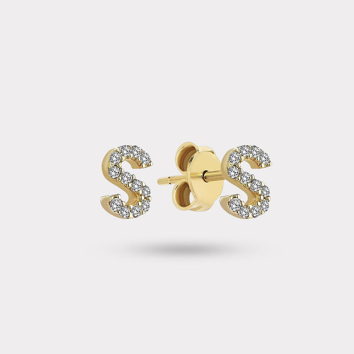 INITIAL DIAMOND STUD EARRING